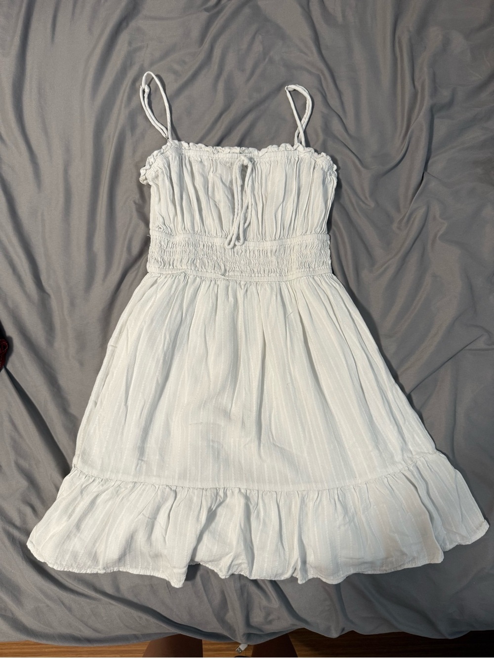 Forever 21 White Textured Elastic-Waist Top